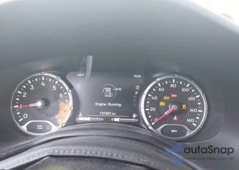 2016 Jeep Renegade Trailhawk z USA, uszkodzony, nr VIN ZACCJBCT1GPE10015